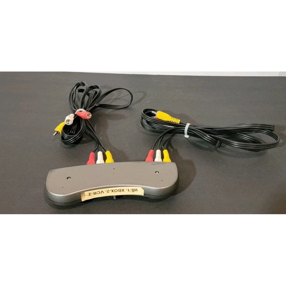 GE 3 Audio/Video‎ AV Switch Component Video Stereo Audio Retro Gameing Set Up